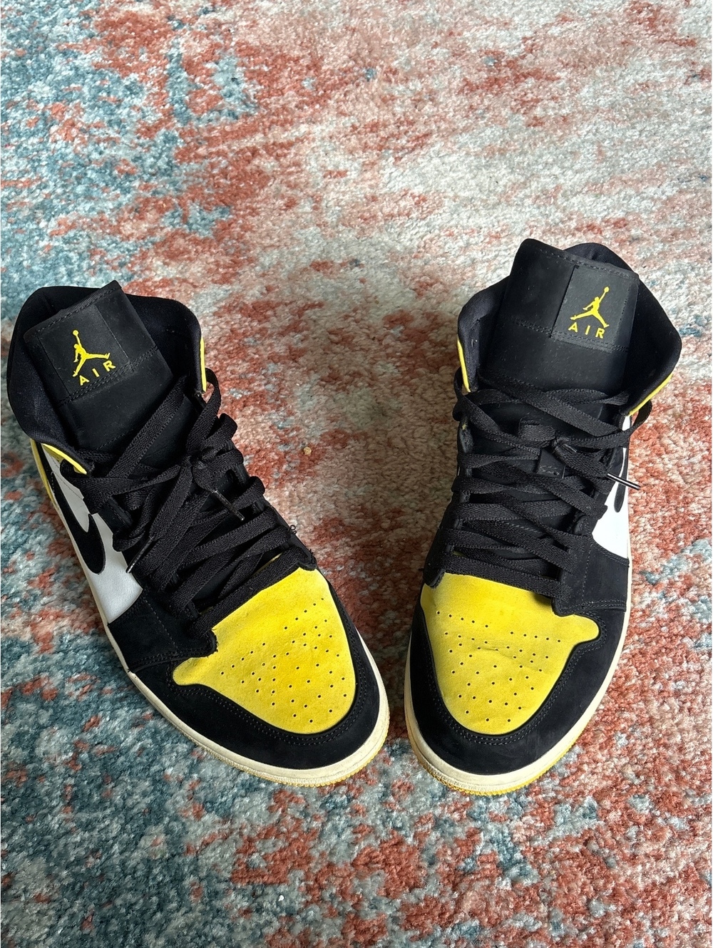 Jordan 1 Mid Nike Air SE Mens Shoes Sizes 12 Yellow Toe 852542-071 No Box